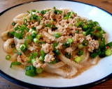 簡単☆釜揚げ風ごまだれそぼろうどん作り方5写真