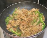 豚肉とピーマンの味噌炒め作り方9写真