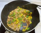 ピーマンと鶏肉の炒め物作り方6写真