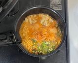 餃子おくらキムチチーズの辛ラーメン作り方4写真