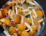 旨みたっぷり♪なめことしいたけの味噌汁作り方4写真