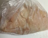鶏むね肉♡しっとり塩麹蒸し焼き作り方2写真