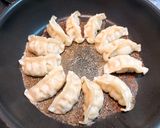 カリカリ焼そばと焼き餃子の特製麻辣ソース作り方3写真