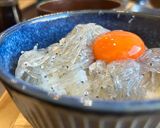 ごはんがススム！とろ～り卵の生しらす丼作り方3写真