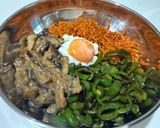 肉いらず♪茄子・ピーマン・人参の3色温玉丼作り方8写真