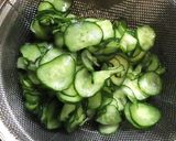 かつお削り節を足す★きゅうり豆もやし竹輪の酢の物作り方1写真