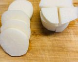 豚バラと大根の煮物😆作り方1写真