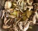 煮込みハンバーグ　デミソース作り方2写真