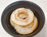 シンプル♪優しい味の車麩の卵とじ作り方1写真