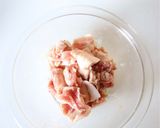 簡単に作れる【白菜漬けと豚ばらの炒め物】作り方2写真