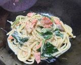 鮭とほうれん草のパスタ♪♪作り方4写真