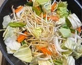 野菜シャキシャキホルモン焼きうどん作り方3写真