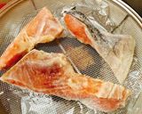 スモーク・オン・ザ・茶葉、鮭カマ編🐟作り方2写真