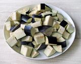 ご飯がっつり！ナスと豚ひき肉の甘味噌丼作り方1写真