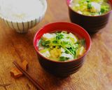 レンジで！豆苗とキャベツと厚揚げの味噌汁作り方7写真