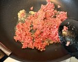 【簡単晩飯】ナスとピーマンの旨辛挽肉炒め作り方2写真