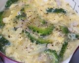 栄養満点◎豚肉とゴーヤのふわふわ卵スープ作り方5写真