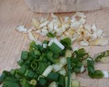 鶏ミンチ担々鍋お素麺入り作り方2写真