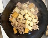 厚揚げと豚ひき肉のエスニック炒め作り方2写真