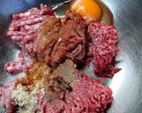 トマトと大葉で食べる💫ハンバーグ作り方3写真
