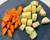 【簡単節約おばんざい】挽肉の肉じゃが風作り方1写真