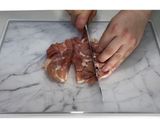 鶏もも肉の炭火焼き風味唐揚げ★動画あり★作り方1写真