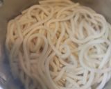 三つ葉と春菊と豚バラ肉の焼きうどん作り方5写真