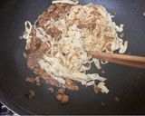 簡単ランチ！豆腐皮ルーロー麺作り方5写真