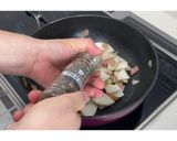 ベーコンとかぶのペペロンチーノ風★動画★作り方19写真