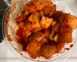 韓国風！ブロッコリーとカクテキの和え物作り方4写真