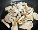 鶏胸肉と豆苗のクリーム煮作り方2写真