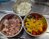 鶏もも肉と青紫蘇の鮑オイスター炒め作り方1写真