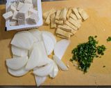 豆腐と玉ねぎと油揚げの味噌汁作り方1写真