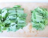旨味たっぷり【豚と油麦菜のオイスター炒め作り方2写真