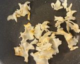 はなびらたけと玉子のふんわり炒め作り方2写真