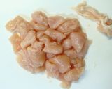 鶏ささみと きのこ セロリの コンソメスープ✩作り方3写真