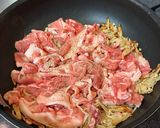 ワンパン!焼きえのきと豚肉の梅黒酢炒め作り方3写真