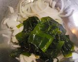 生わかめと新玉ねぎの酢味噌和え作り方4写真