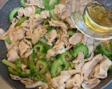簡単!ゴーヤと豚バラのとり野菜みそ炒め作り方7写真