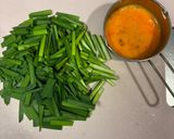 簡単で美味しい！ニラ玉作り方1写真
