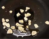 長芋とニンニクの芽のガーリックバター炒め作り方1写真