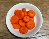 甘さほんのり♪にんじんグラッセ作り方1写真