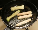 魚肉ソーセージとブロッコリーの春巻き作り方3写真