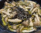 手軽な和食材で作る！きのこのアヒージョ作り方8写真