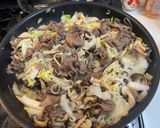 超具沢山！しめじとえのきのすき焼きパスタ作り方4写真