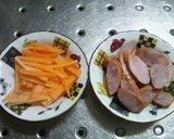タマネギとウインナーのスープ(鶏ガラ)作り方2写真