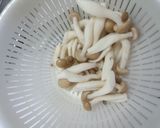 簡単!!卵としめじの炒め物!!作り方2写真