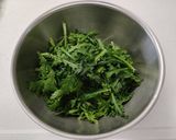 混ぜるだけ♪ 春菊とツナと韓国海苔サラダ作り方1写真