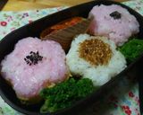 デコ弁＊お花の重ねご飯＊作り方3写真