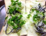 葱×玉葱×塩昆布のトースト　ポン酢風味作り方3写真